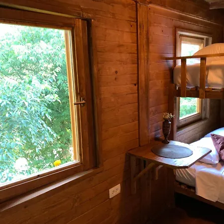 Campo de lujo Cozy Treehouse With Private Blagaj