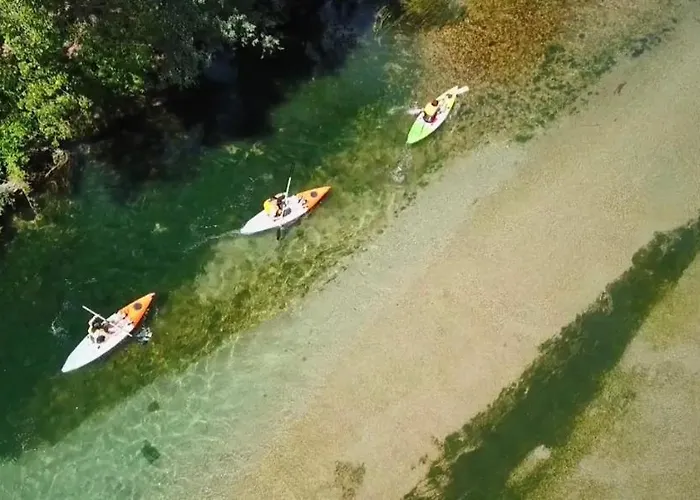 Cozy Treehouse With Private Campismo de Luxo Blagaj